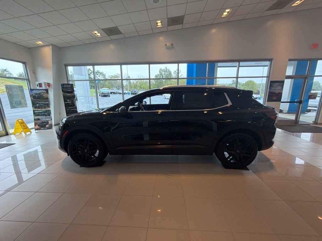 2026 Chevrolet Equinox EV 2LT - Photo 5