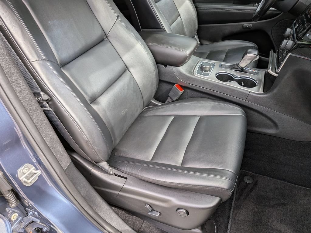 Used 2021 Blue Jeep Limited image 29