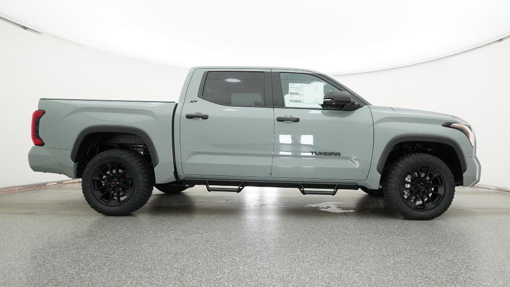 New 2026 Lunar Rock Toyota SR5 image 13