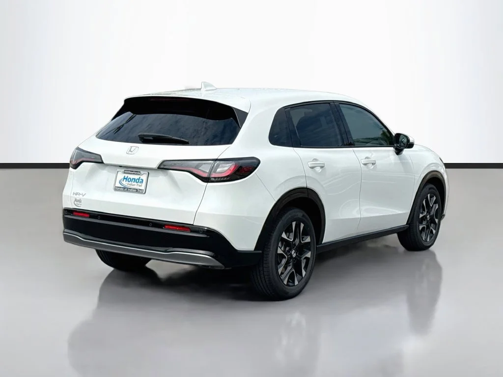 New 2027 Platinum White Pearl Honda EX-L image 8