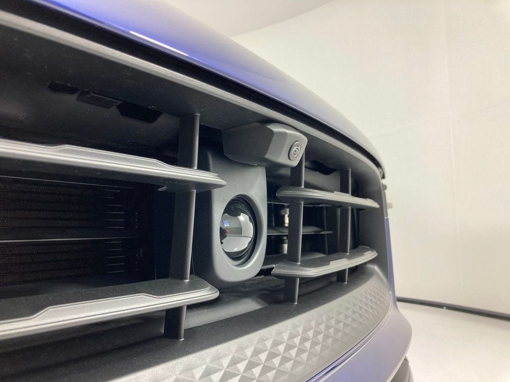 2026 Porsche Macan S - Photo 32