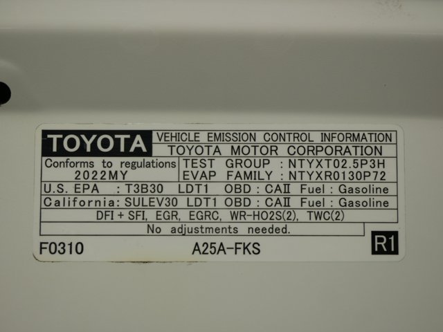 Used 2022 White Toyota XLE w/ Weather Pkg & Convenience Pkg image 33