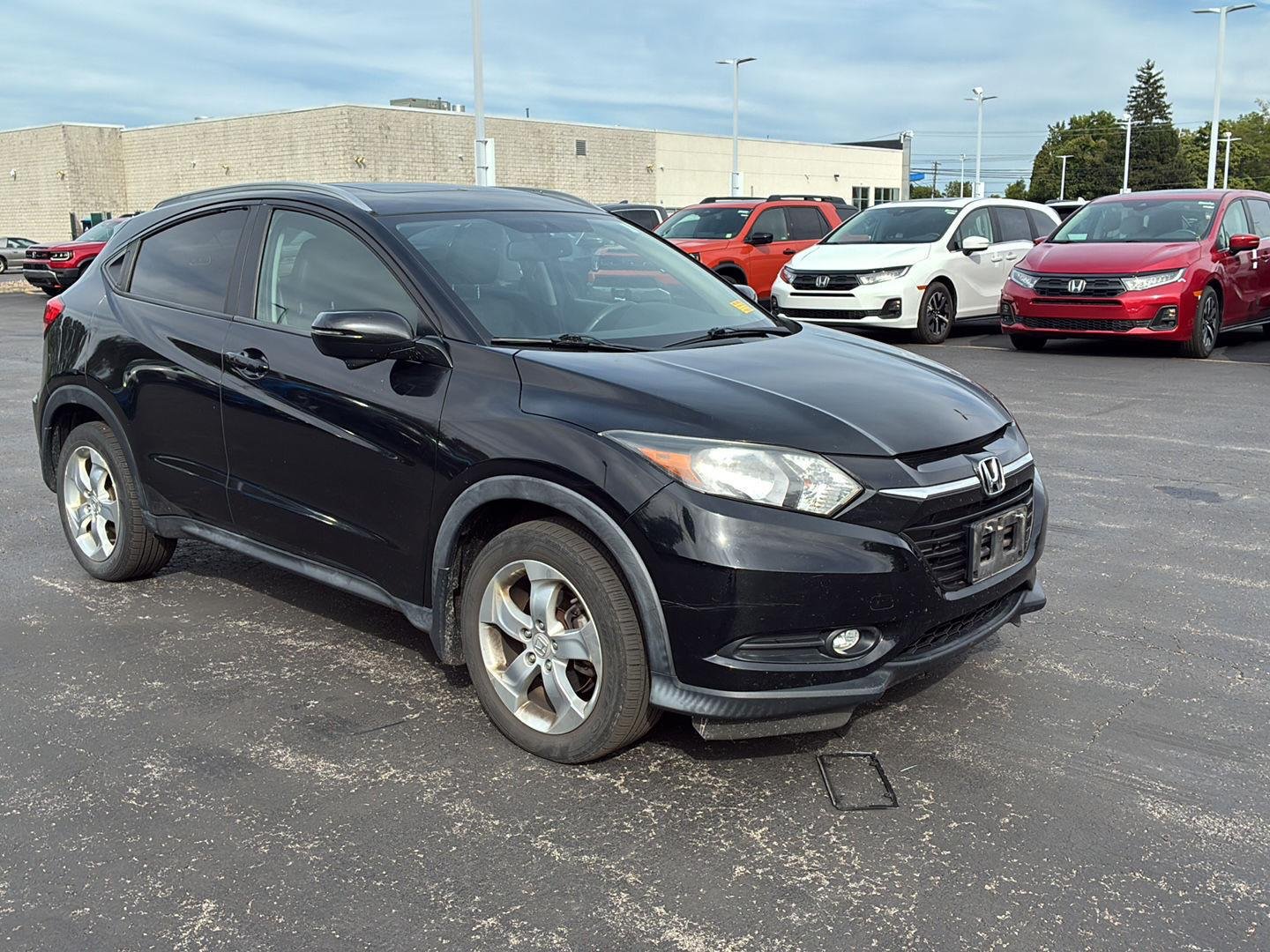 Used 2016 Crystal Black Pearl Honda EX-L w/Navi image 22