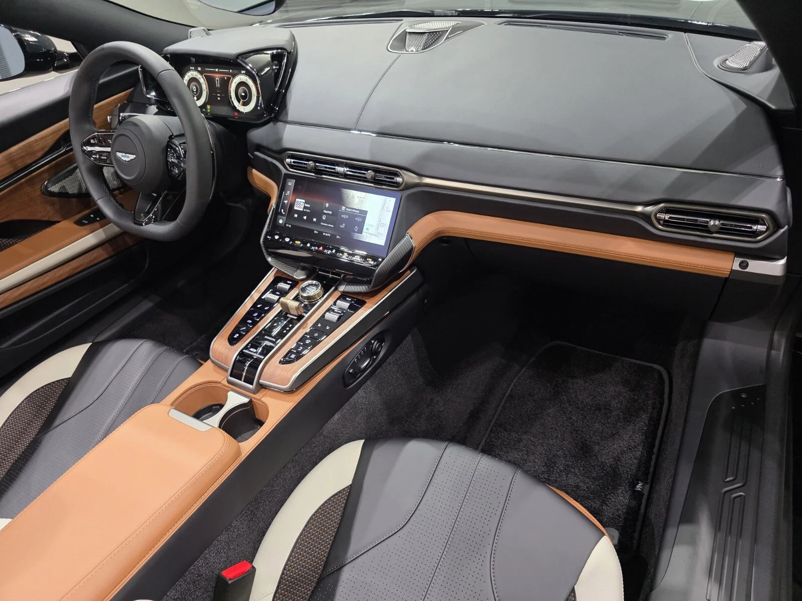 Used 2026 Pentland Green Aston Martin Volante 60th Anniversary Edition image 29