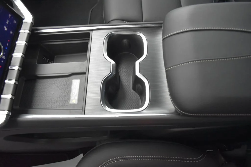 2027 GMC Acadia Elevation - Photo 15
