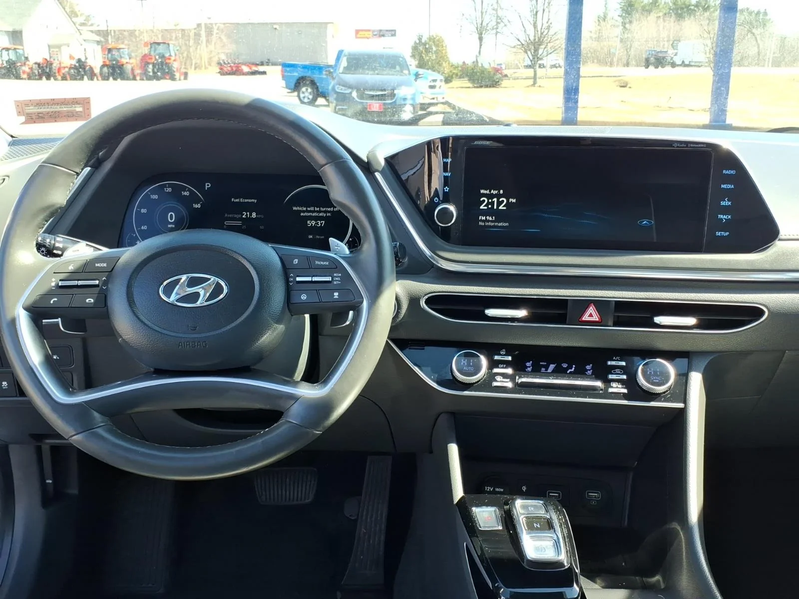 Used 2023 White Hyundai Limited image 17