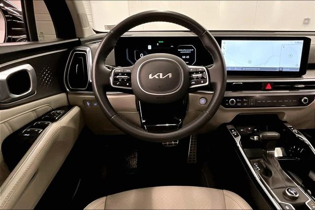 2025 Kia Sorento SX - Photo 6