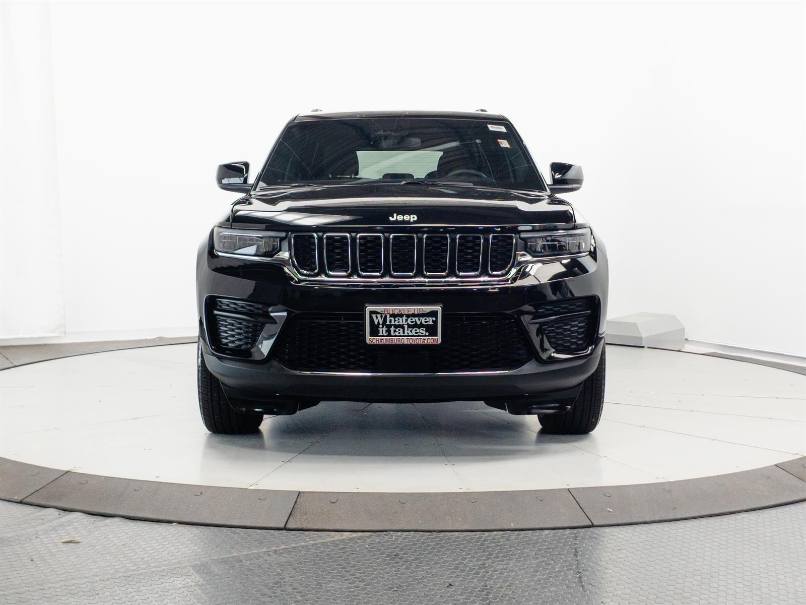 Used 2024 Black Jeep Laredo X image 2