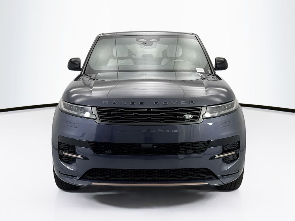 New 2026 Varesine Blue Land Rover Dynamic SE image 2