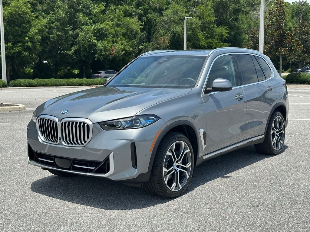 2026 BMW X5 sDrive40i's photo