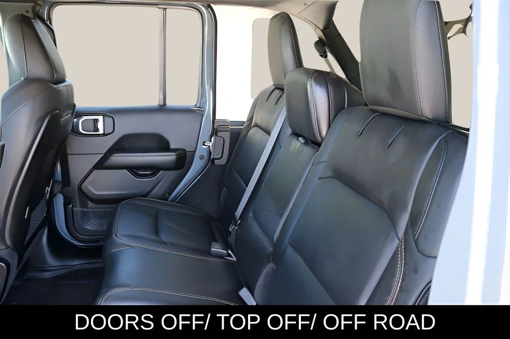 Used 2026 Gray Jeep Sahara image 15