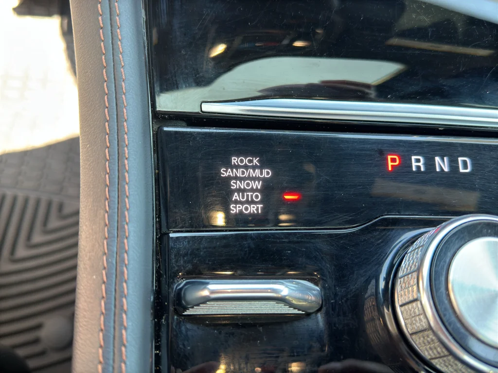 Used 2023 Black Clearcoat Jeep Summit Reserve image 18