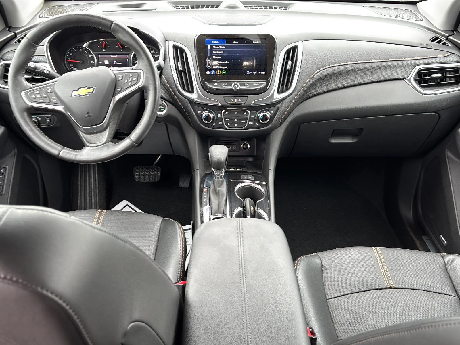 Used 2022 Summit White Chevrolet Premier image 24