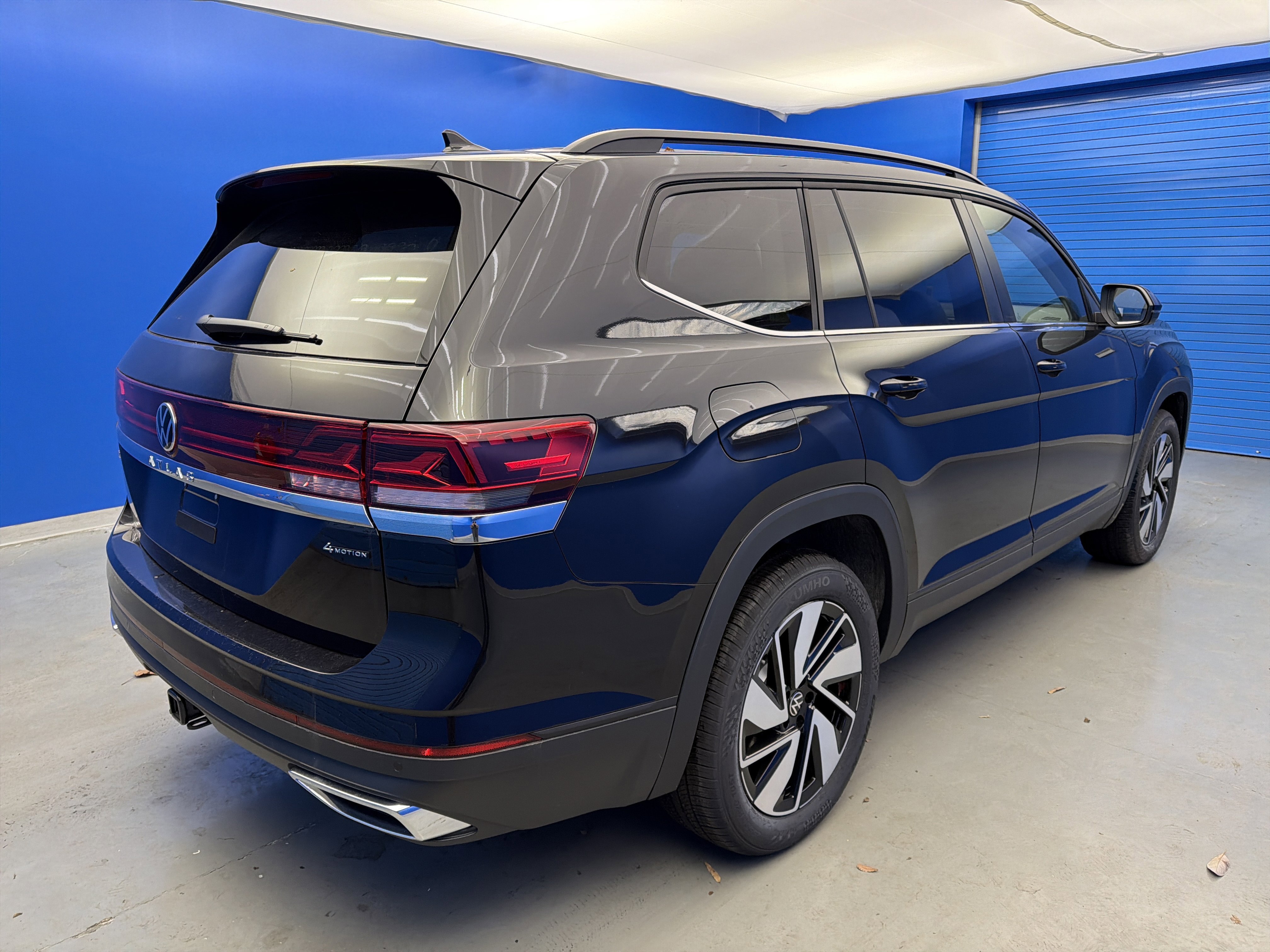 2026 Volkswagen Atlas SE w/Tech - Photo 7