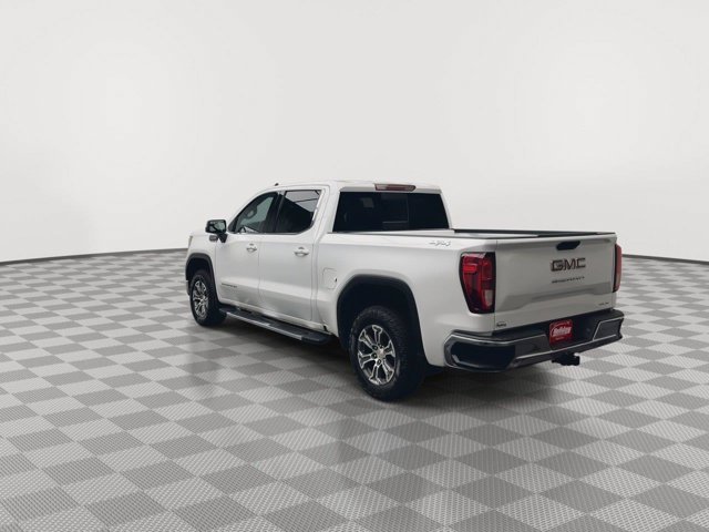 Used 2020 Summit White GMC SLE image 39