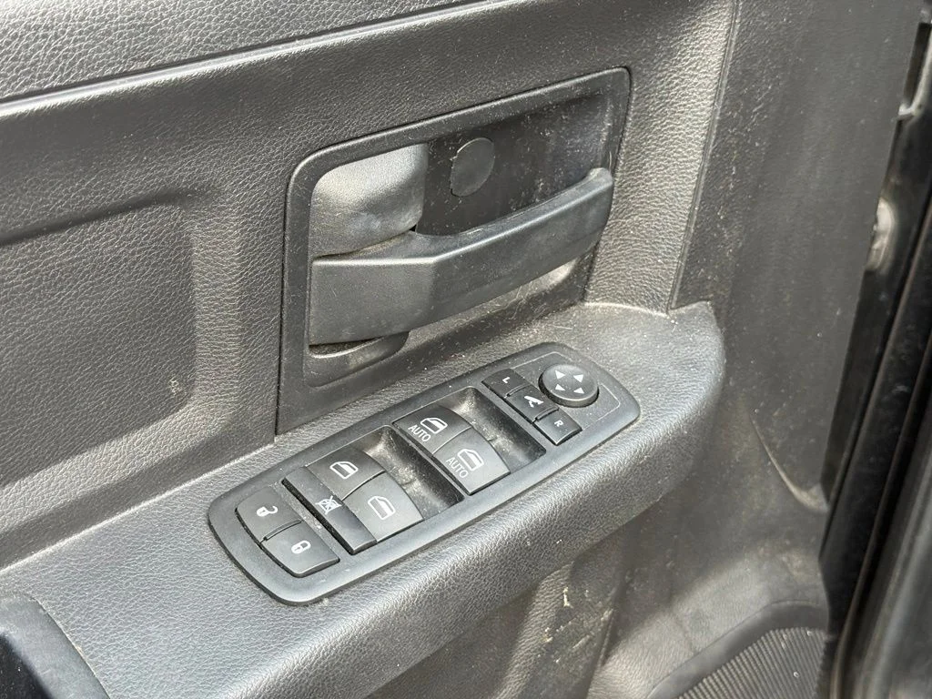Used 2014 Black Ram Express image 12