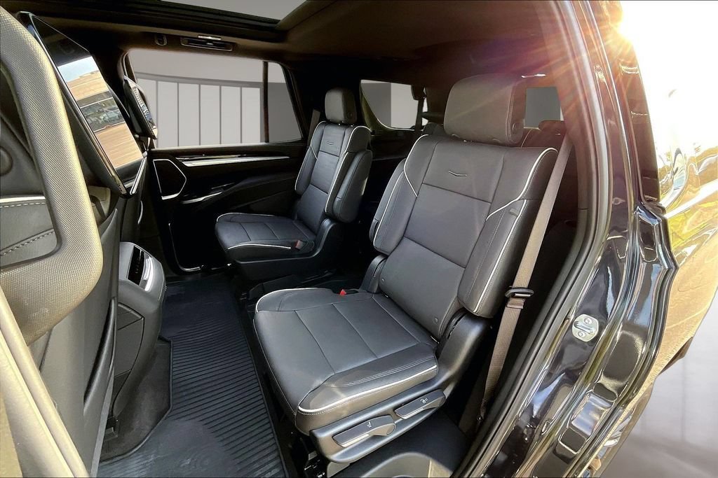 2026 Cadillac Escalade Sport - Photo 10