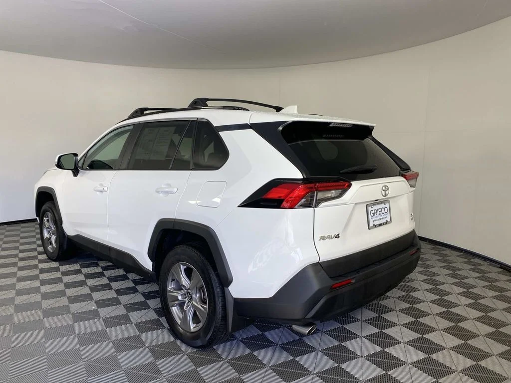 Used 2023 White Toyota XLE image 6