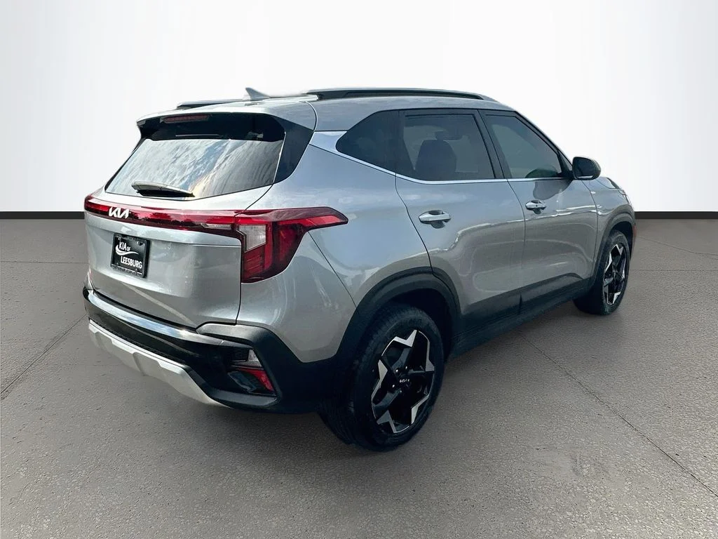 Certified Used 2024 Gray Kia EX image 7
