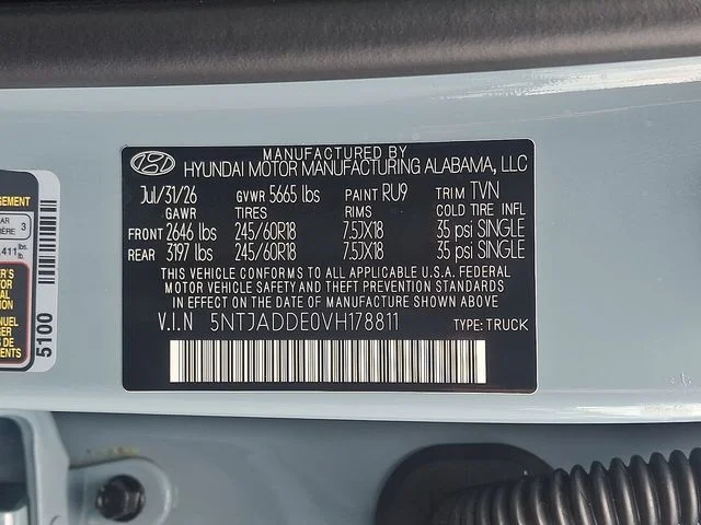 New 2027 Blue Hyundai SE image 19