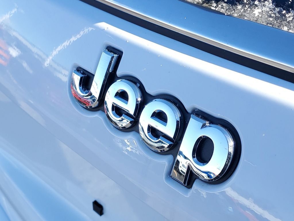 New 2026 Bright White Clearcoat Jeep Limited image 5