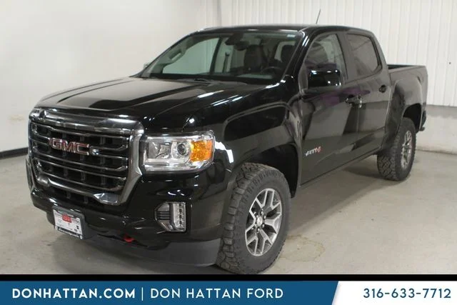 2022 GMC Canyon 4WD AT4 Crew Cab Short Box's photo