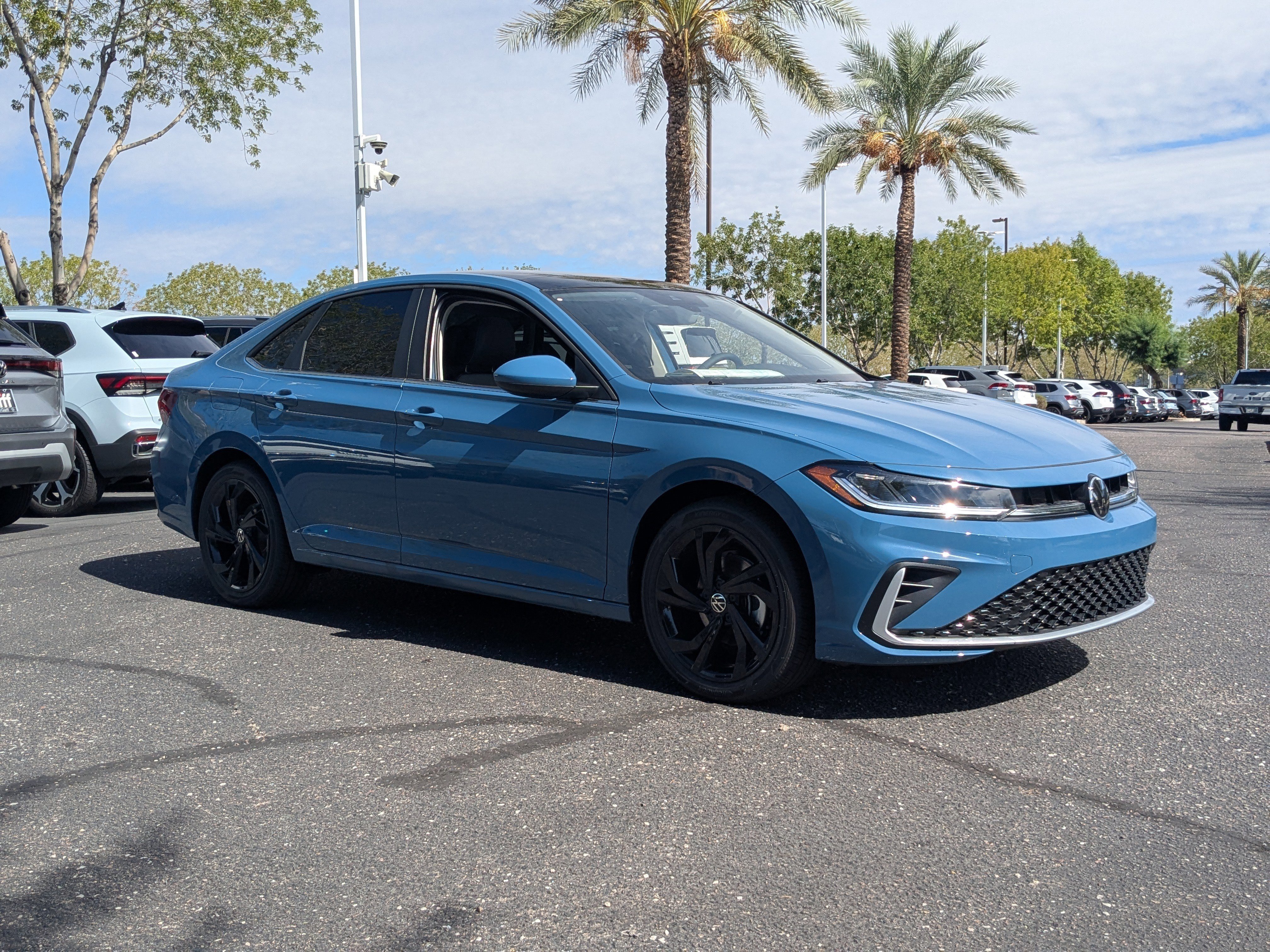 2026 Volkswagen Jetta SE - Photo 4