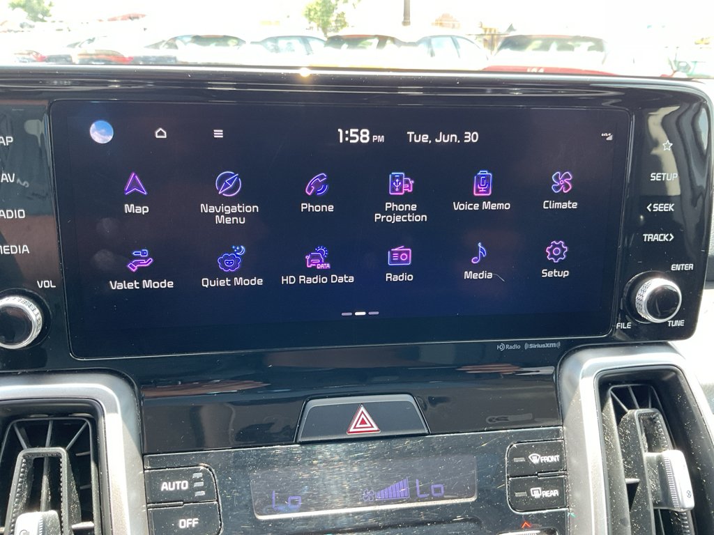 Certified Used 2022 Everlasting Silver Kia S image 31