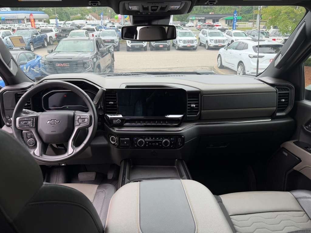 Used 2024 Black Chevrolet ZR2 image 8