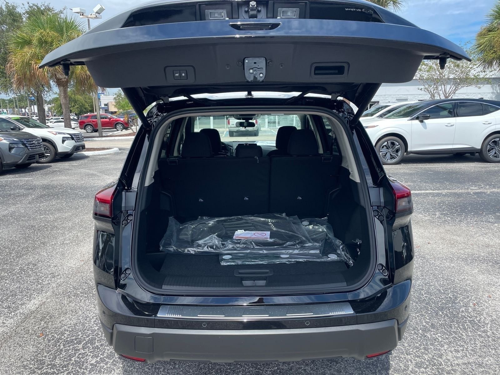 New 2026 Nissan Rogue SV 4D Sport Utility