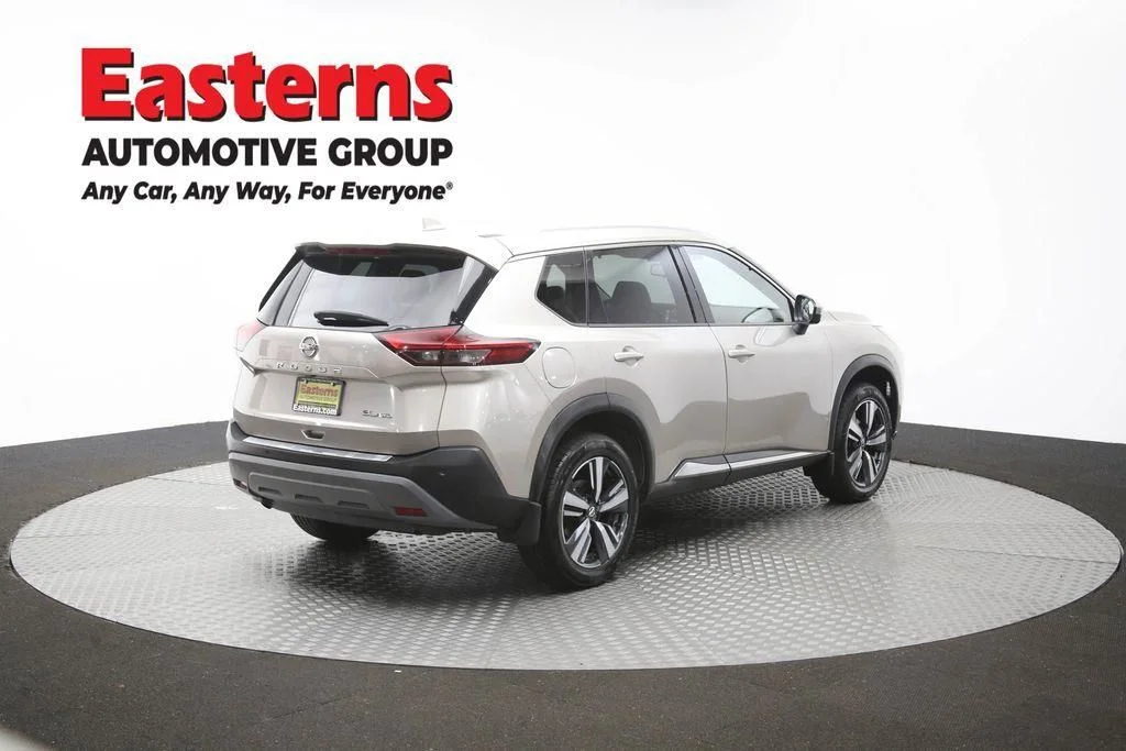 Used 2021 Gold Nissan SL image 45