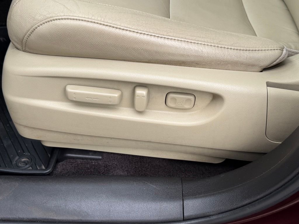 Used 2016 Dark Cherry Pearl Acura 3.5L image 24