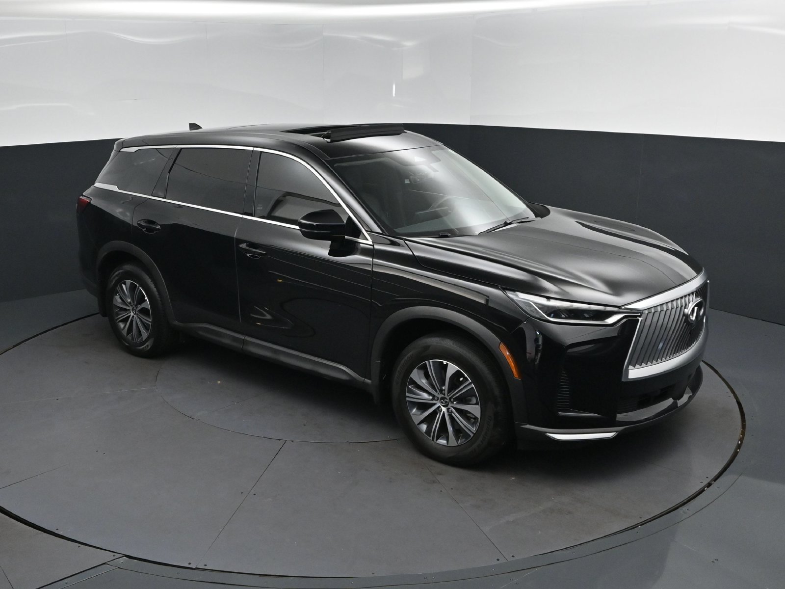 Used 2026 Black INFINITI PURE image 36