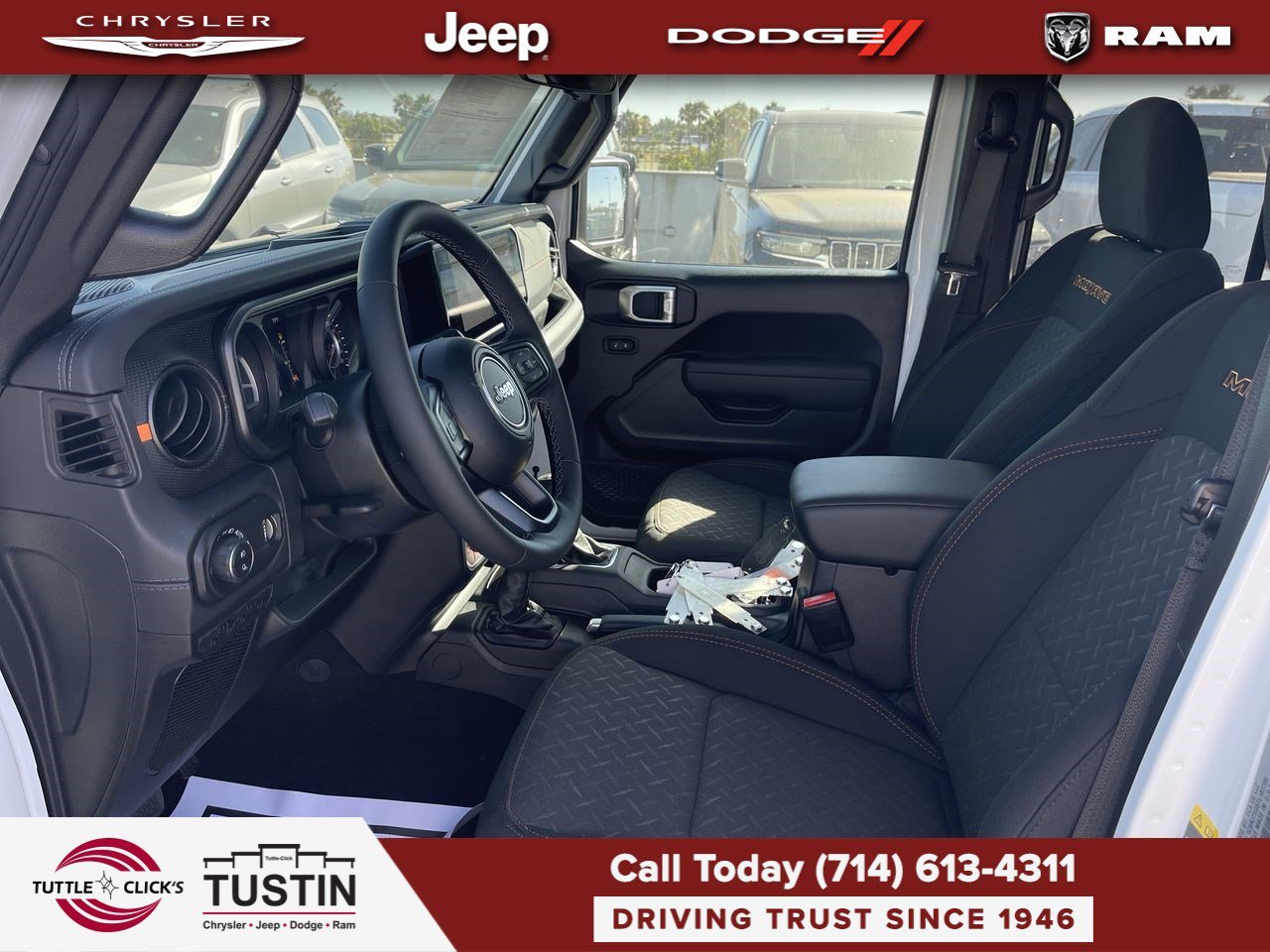 New 2026 Bright White Clearcoat Jeep Mojave image 17