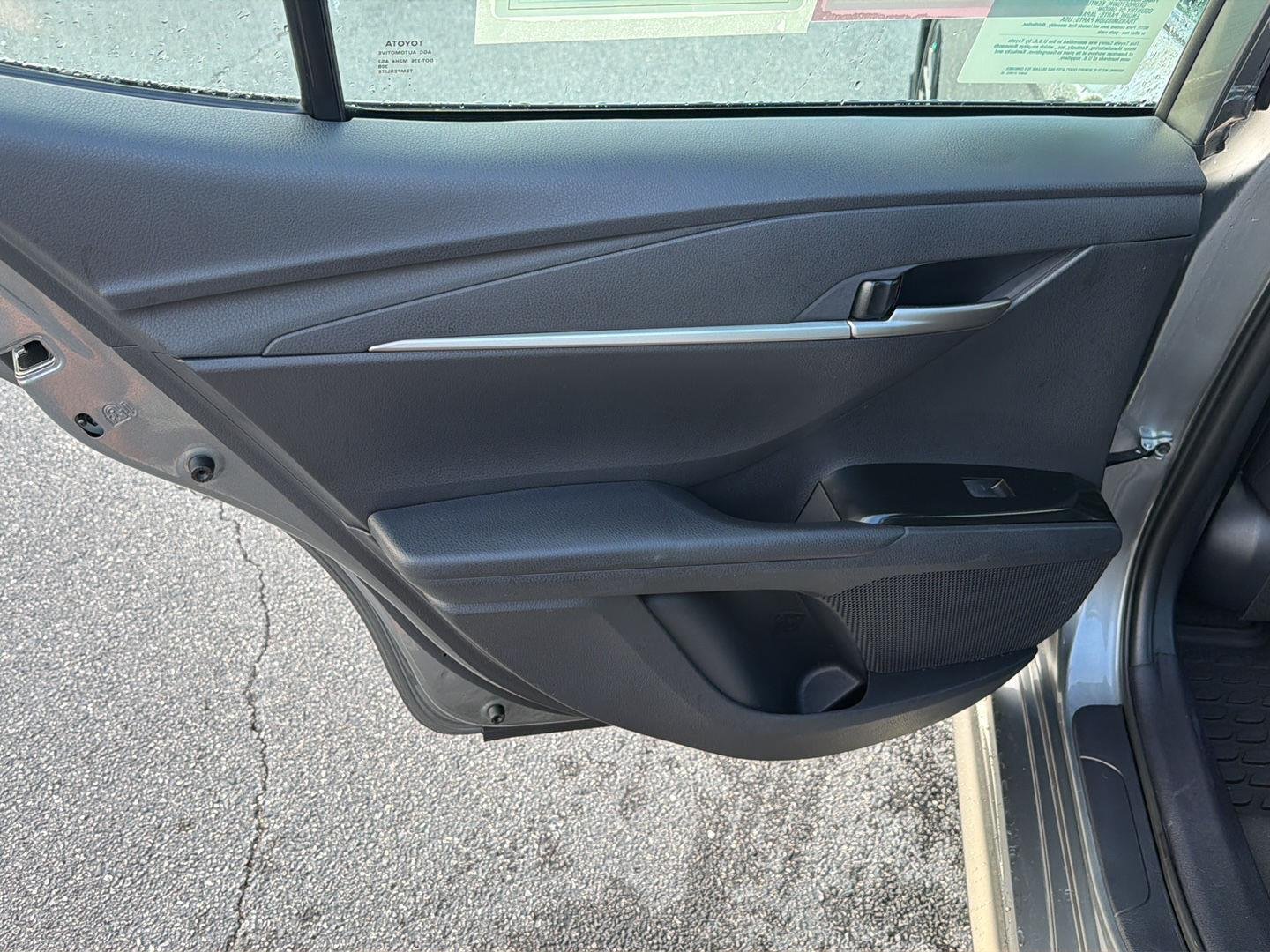 Used 2025 Heavy Metal Toyota SE image 17