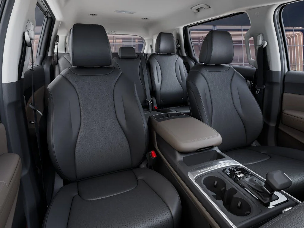 New 2027 Snow White Pearl Kia EX image 15