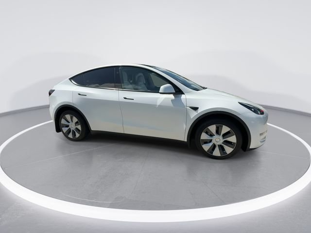 Used 2024 Tesla Model Y Long Range with VIN 7SAYGAEE5RF052105 for sale in North Miami, FL