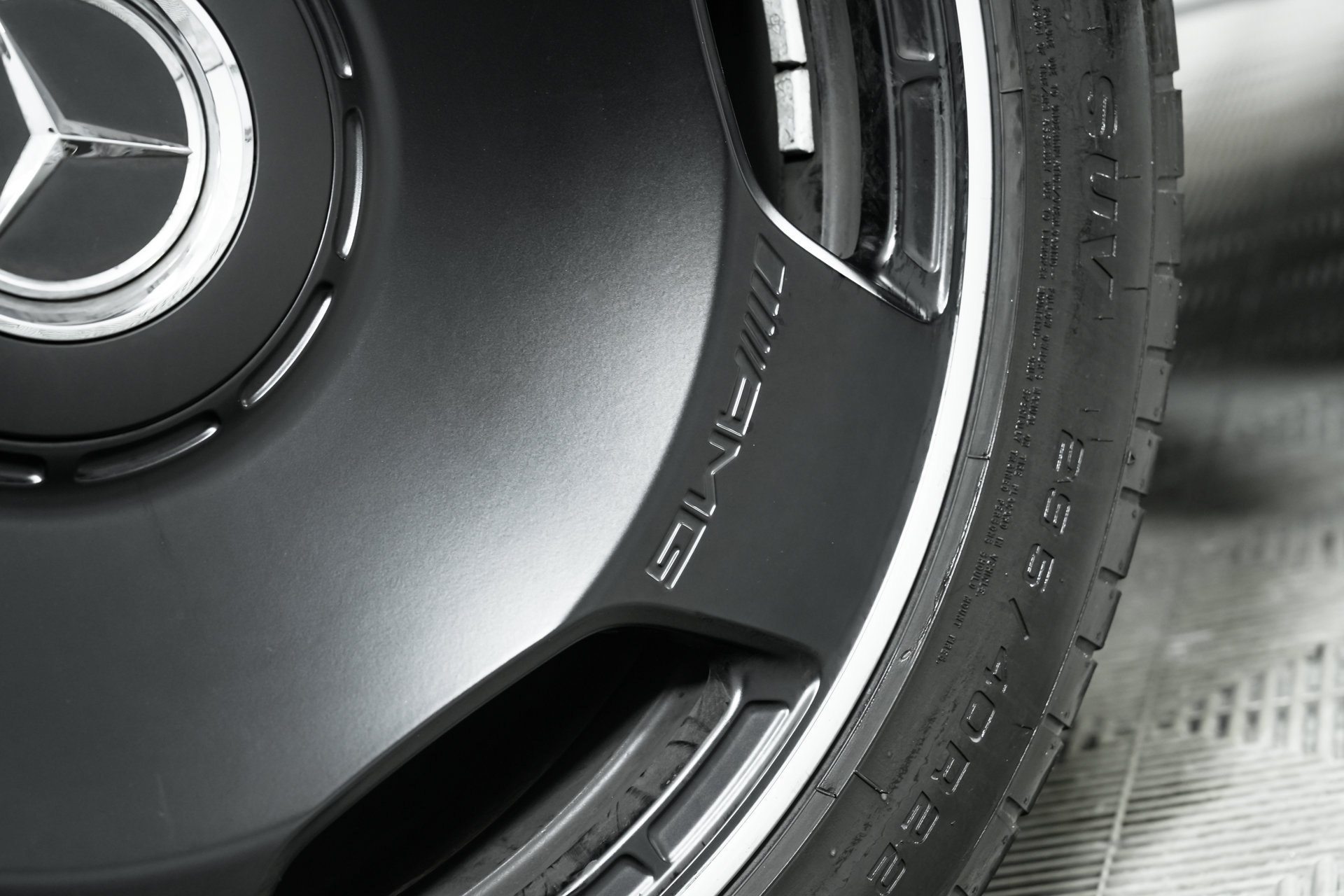 Used 2025  Mercedes-Benz G 63 AMG® image 47