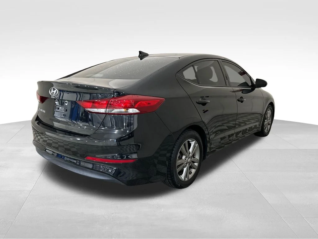 Used 2018 Black Hyundai Value Edition image 5