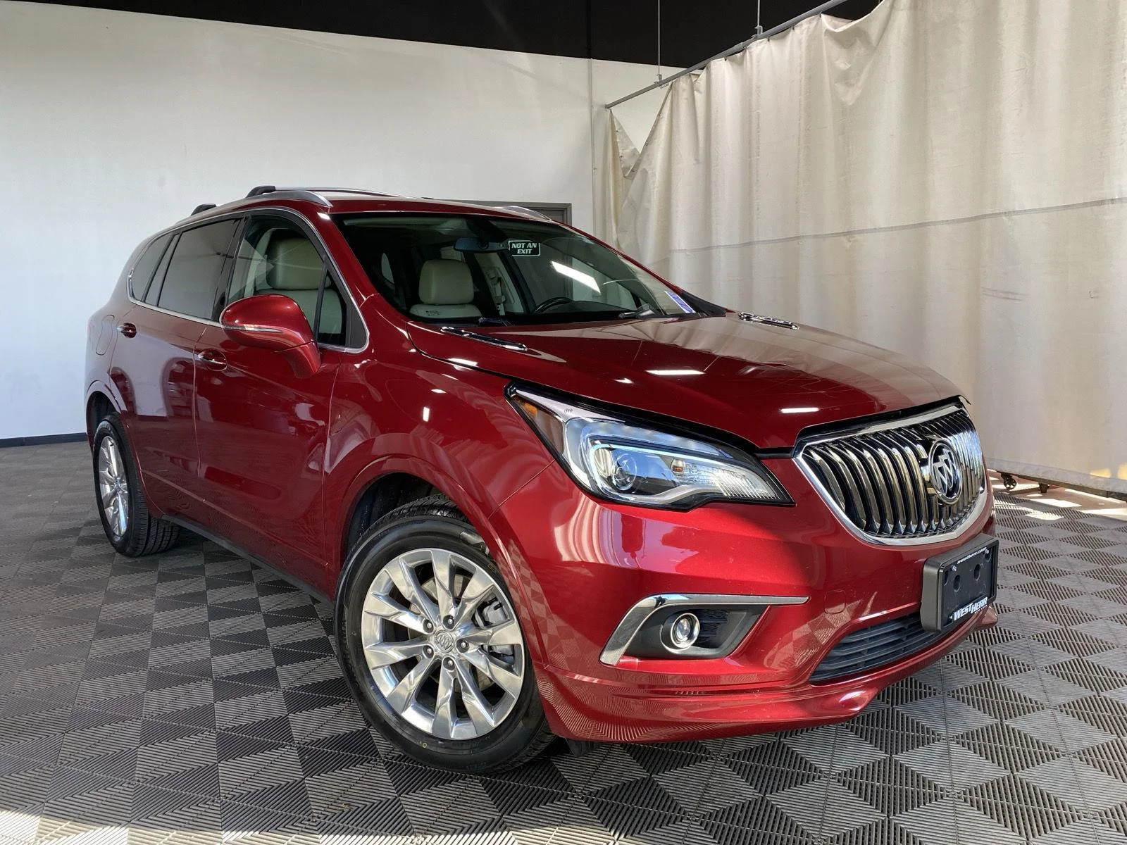 2017 Buick Envision Essence FWD's photo