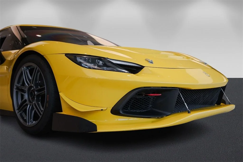 Used 2023 Giallo Modena Ferrari  image 9