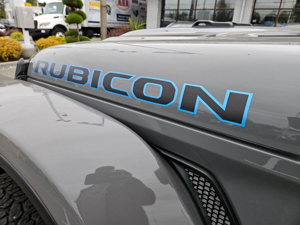 Used 2023 Gray Jeep Rubicon 4xe image 11