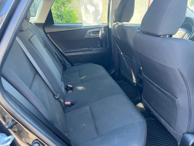 Used 2018 Black Sand Pearl Toyota Base image 19