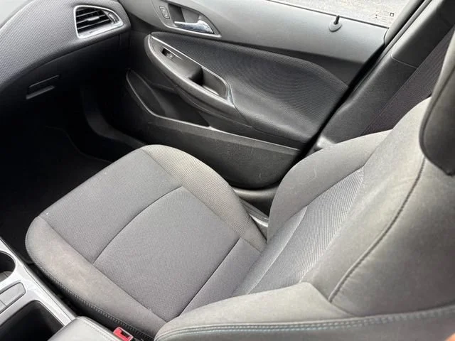 Used 2016 TUNGSTEN METALLIC Chevrolet LT image 14