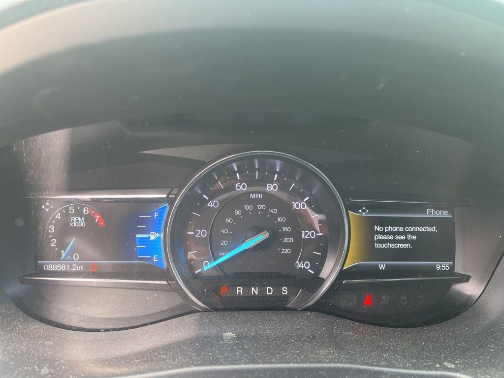 Used 2019 White Ford Sport image 3