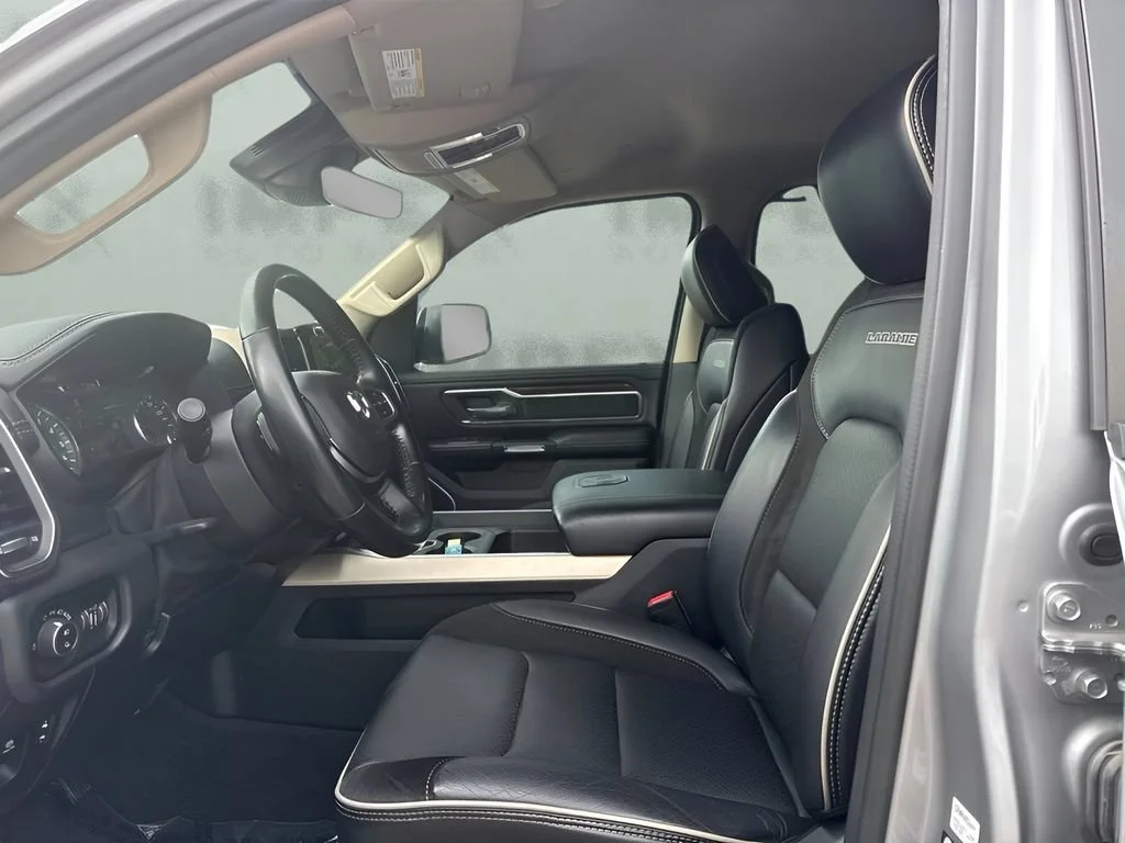Used 2021  Ram Laramie image 9