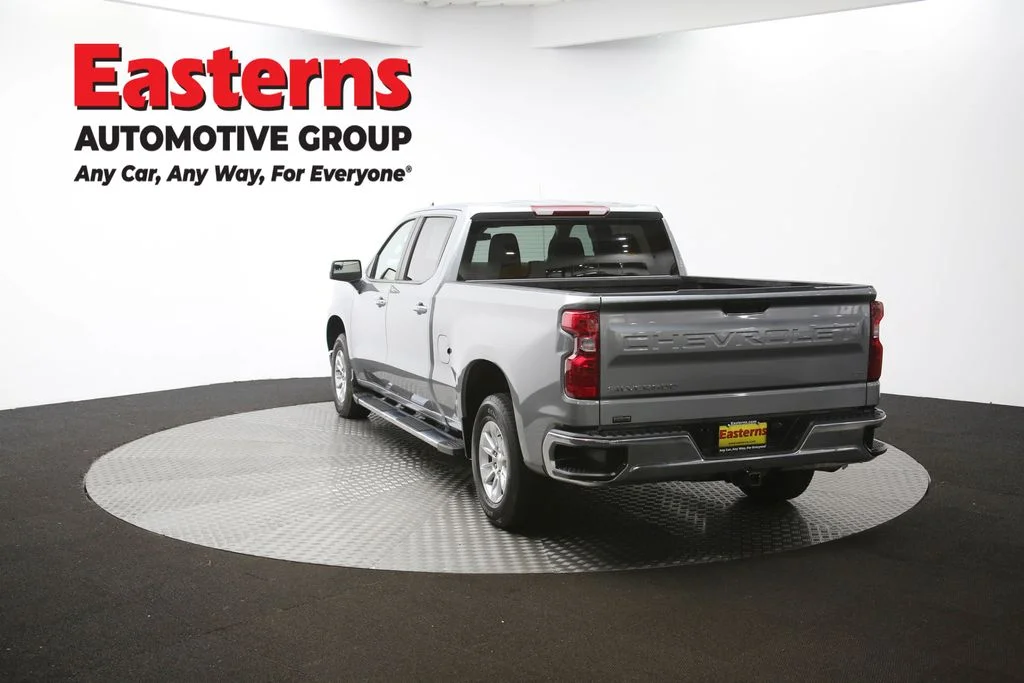 Used 2024 Gray Chevrolet LT image 36