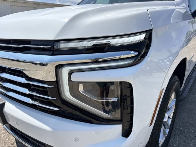 Used 2025 White Chevrolet LT image 8