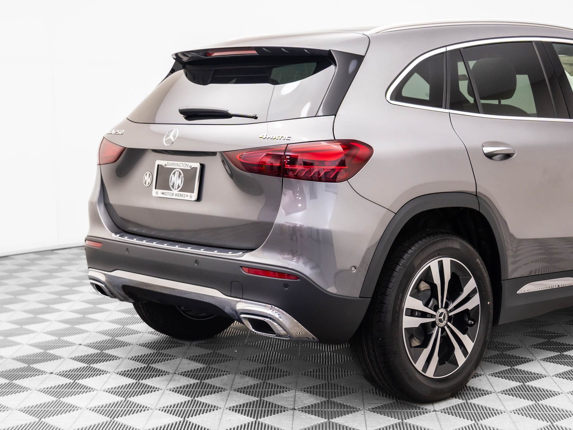New 2026 Gray Mercedes-Benz GLA 250 image 38
