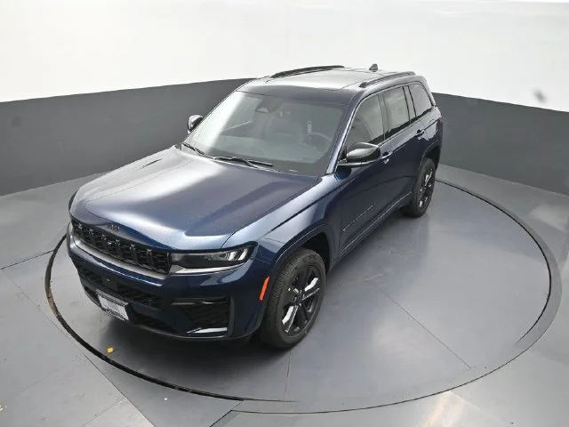 New 2027 Fathom Blue Pearl-Coat Paint Jeep Limited Reserve image 12